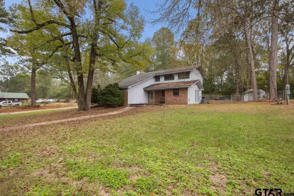 508 Cedar Street, Overton, TX 75684