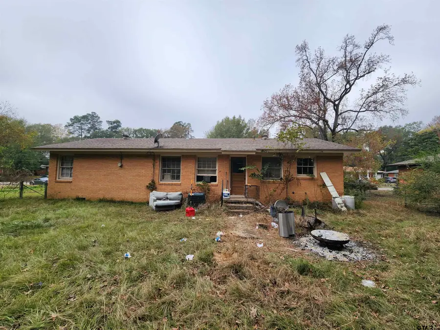 2314 Pleasant Drive, Tyler, TX 75701 - Image #2