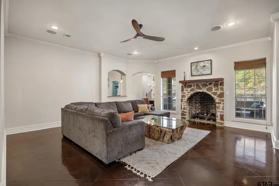 7107 Butterfly Creek, Tyler, TX 75703 - Image #3