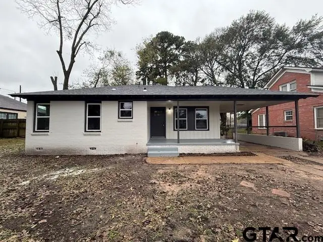 1506 N Summit Ave, Tyler, TX 75702 - Image #1