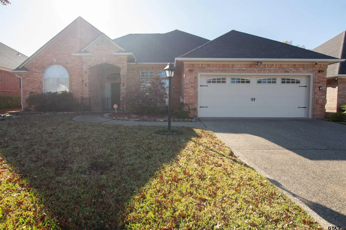 704 Shiloh Ridge St, Tyler, TX 75703 - Image #1