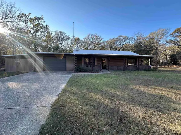 7315 Neches, Athens, TX 75752