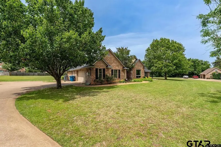 301 Hines Crossing, Bullard, TX 75757 - Image #3