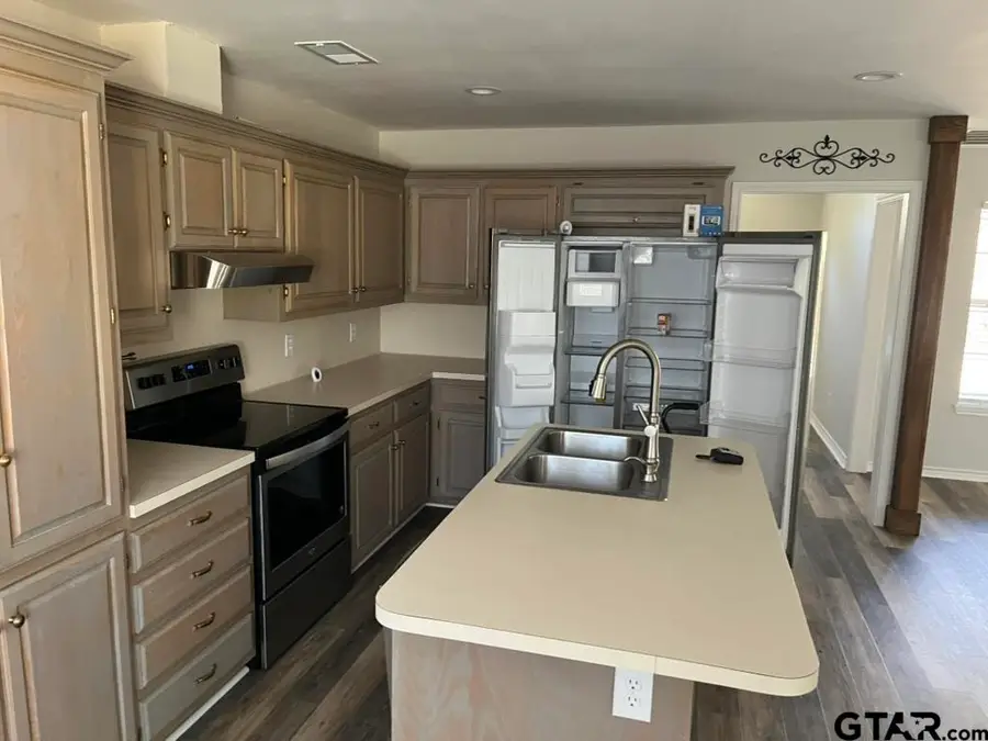 360 ACR 330, Palestine, TX 75803 - Image #2