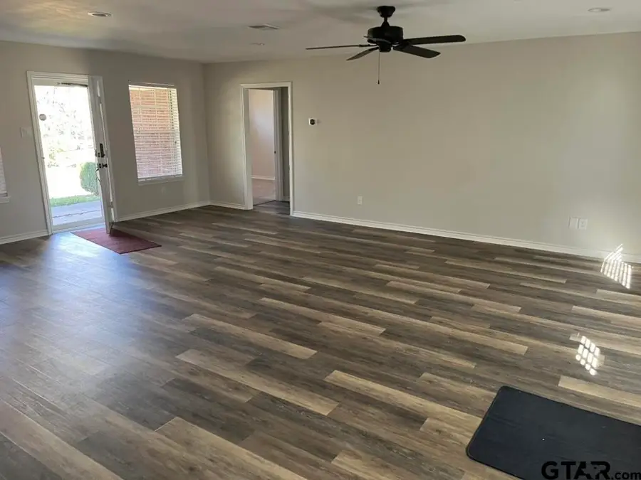 360 ACR 330, Palestine, TX 75803 - Image #3