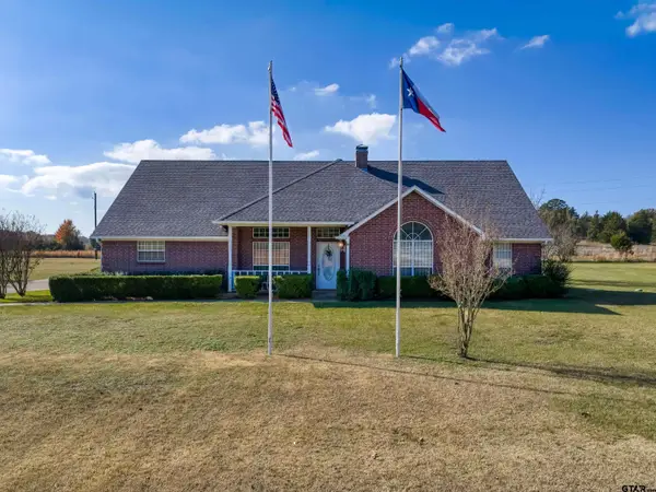 15099 Fargo Dr., Chandler, TX 75758