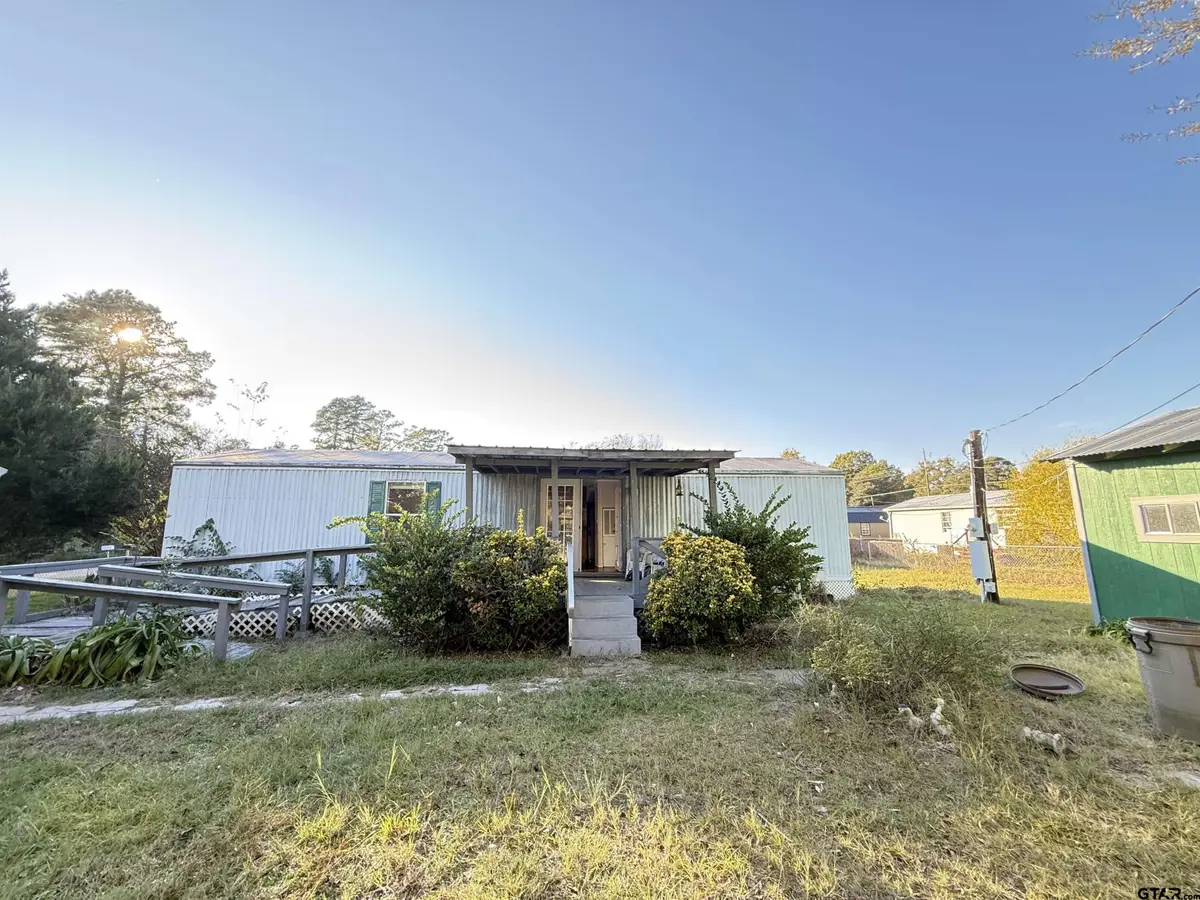 5333 Skyline Dr, Chandler, TX 75758 - Image #1