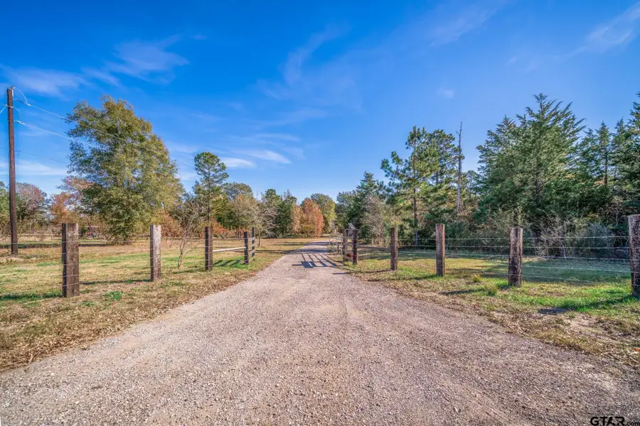 645 CR 1713, Jacksonville, TX 75766 - Image #2