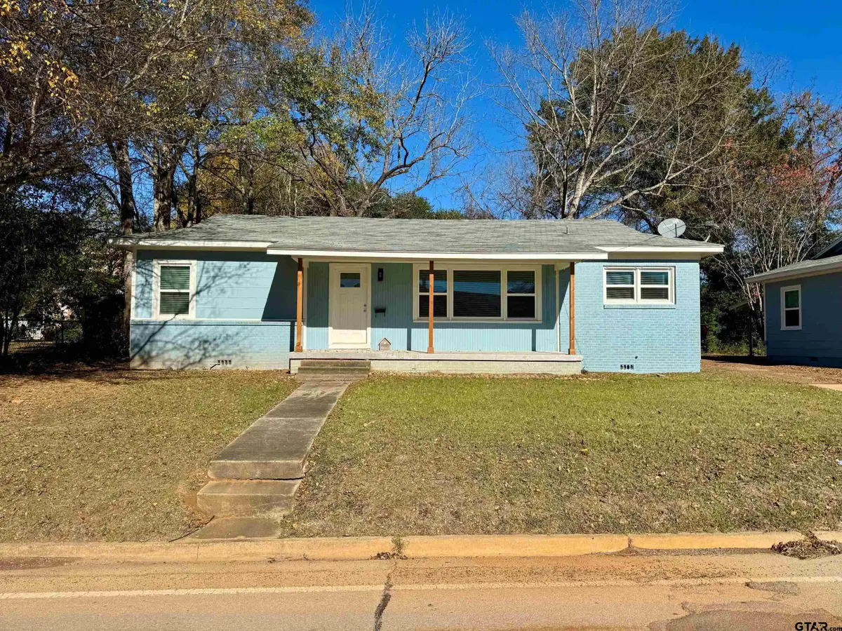 802&804 E Goliad Avenue, Crockett, TX 75835 - Image #1