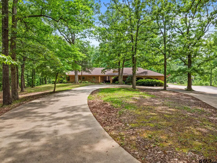 351 Private Road 8572, Winnsboro, TX 75494 - Image #2