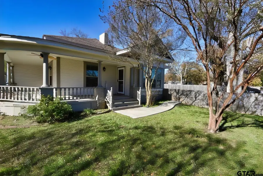 269 E Holley St, Alba, TX 75410 - Image #3