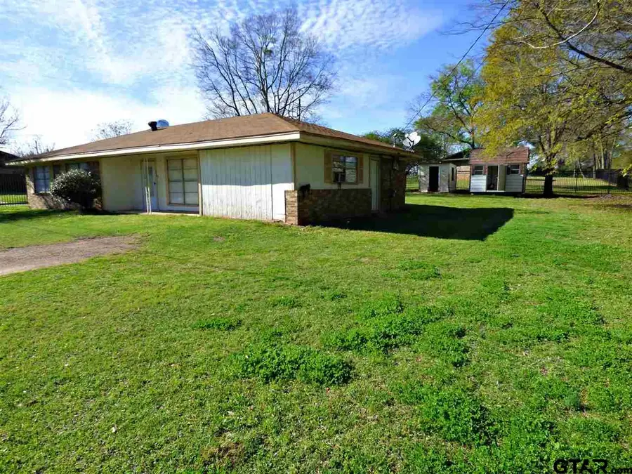 403 Montgomery, Pittsburg, TX 75686 - Image #2