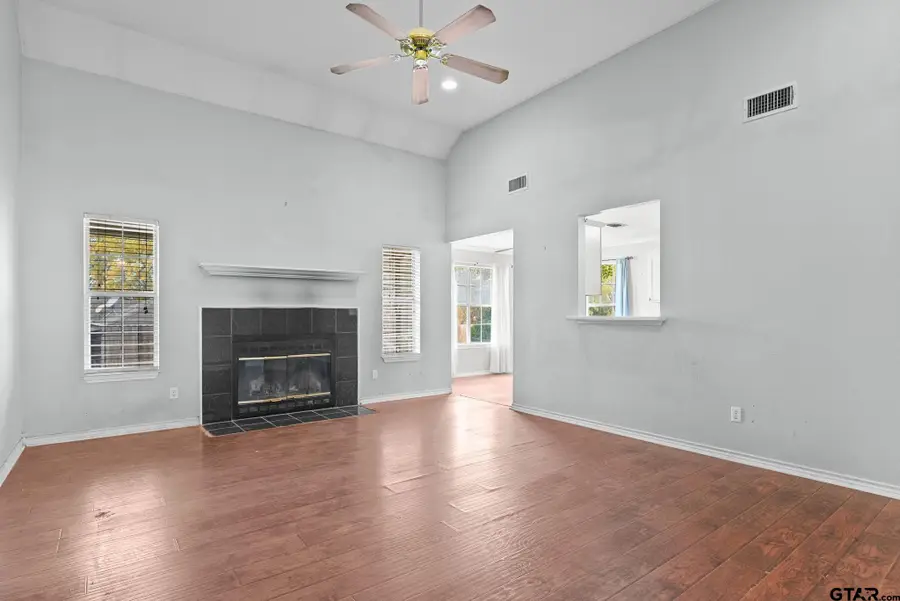 15733 Bay View Cir, Bullard, TX 75757 - Image #3