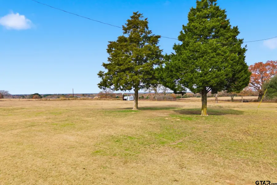 4457 CR 234D, Henderson, TX 75652 - Image #2