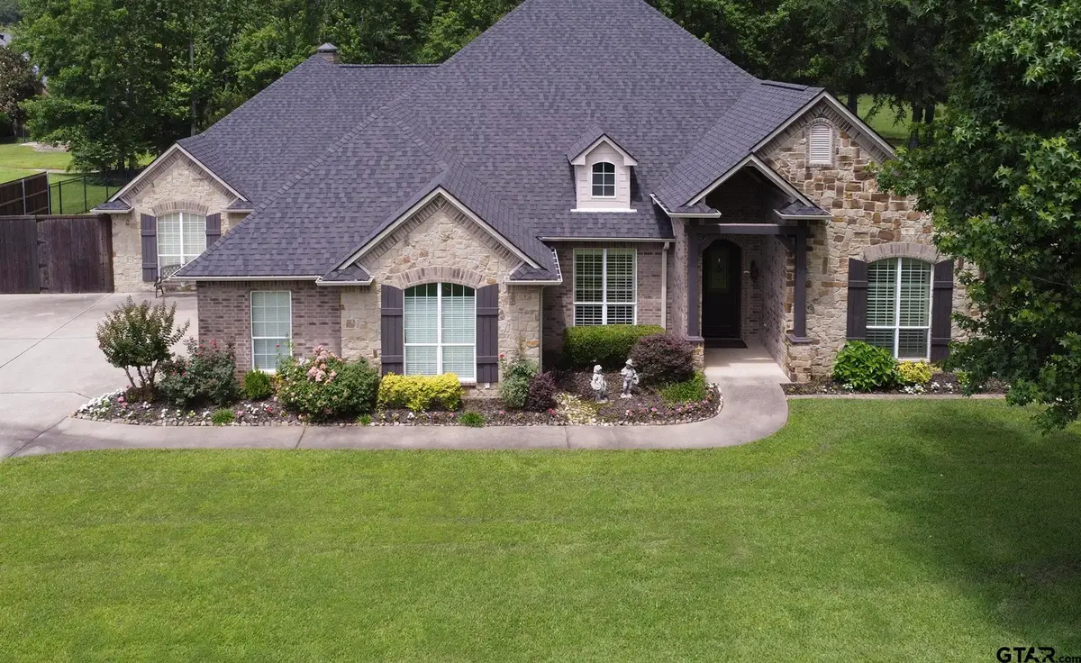 11208 Marsh Wren Cr, Flint, TX 75762 - Image #1