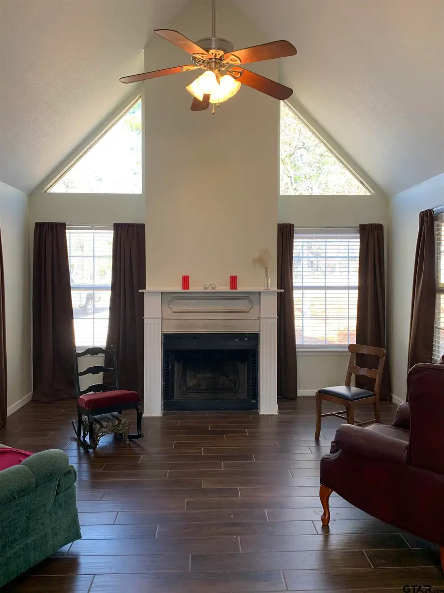 126 Wildwood Trail, Holly Lake Ranch, TX 75765 - Image #2