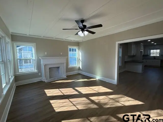 1512 E HOUSTON ST, Tyler, TX 75702 - Image #3