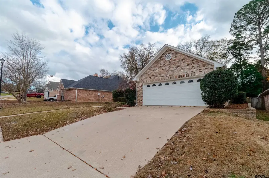 606 Whiteoak, Tyler, TX 75703 - Image #3