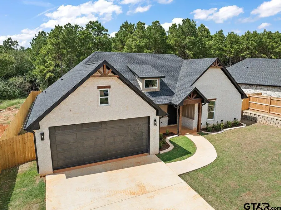 205 Ellis Street, Rusk, TX 75785 - Image #2