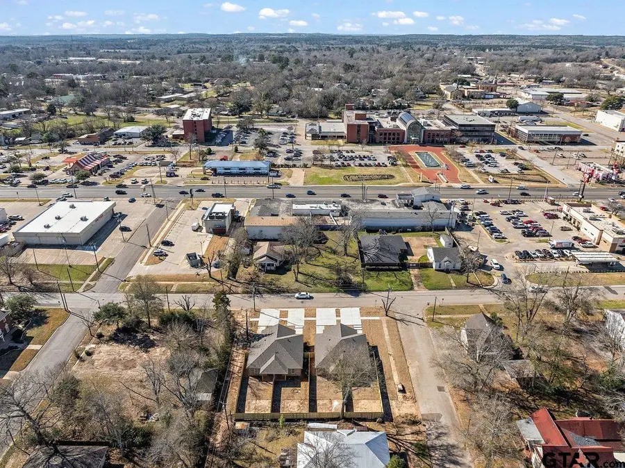 502 & 504 Neches Street, Jacksonville, TX 75766 - Image #3