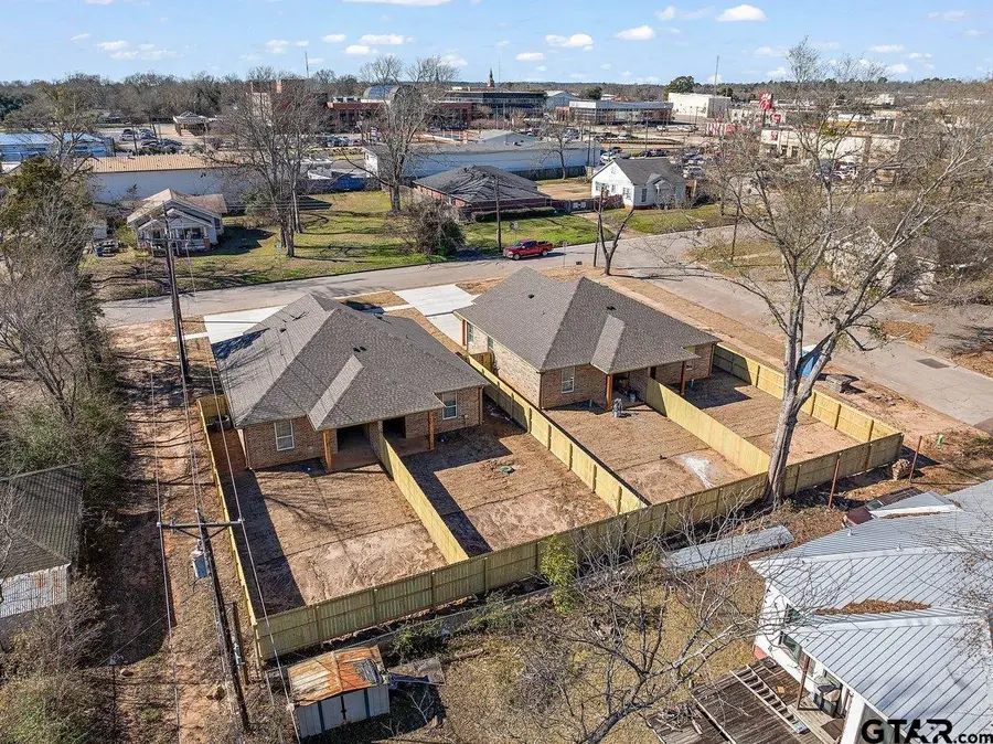 506 & 508 Neches Street, Jacksonville, TX 75766 - Image #2