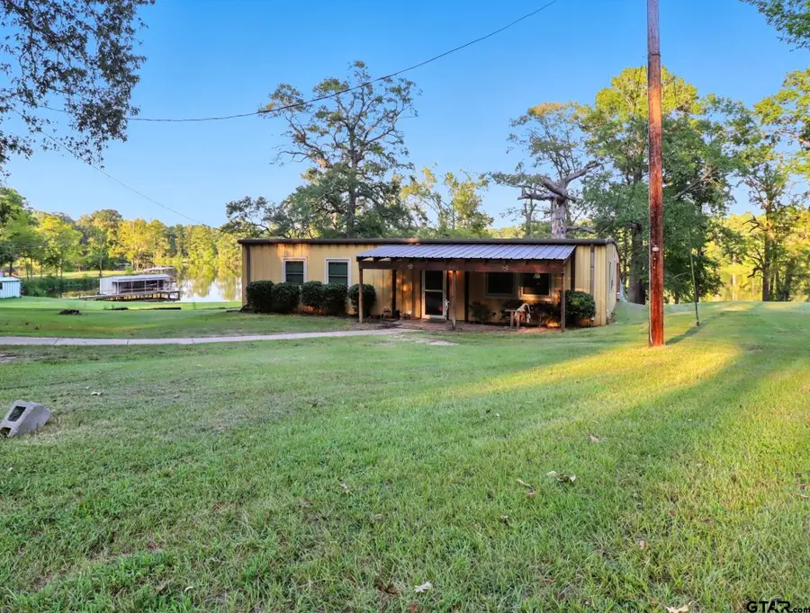 402 Watson Rd, Longview, TX 75604 - Image #2