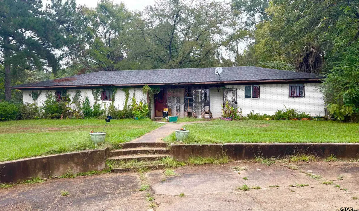 1605 8th, Mount Pleasant, TX 75455 - Image #1