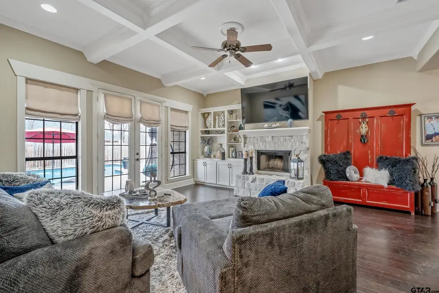 1205 Parkview Dr, Tyler, TX 75703 - #3