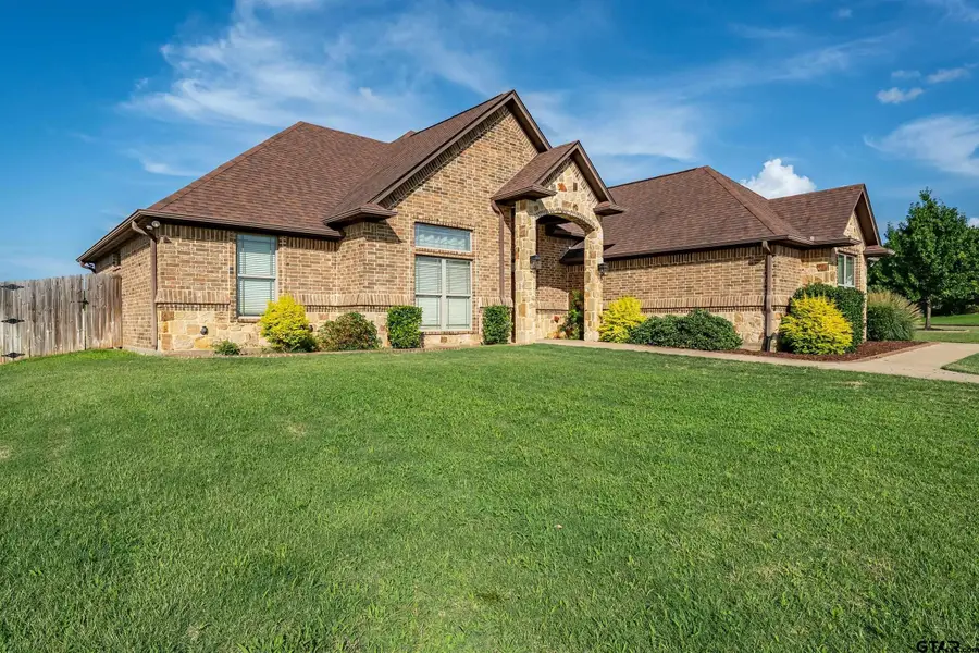 202 Sunnys Halo Blvd, Bullard, TX 75757 - Image #3