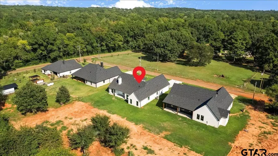 142 County Road 4119, Jacksonville, TX 75766 - Image #2