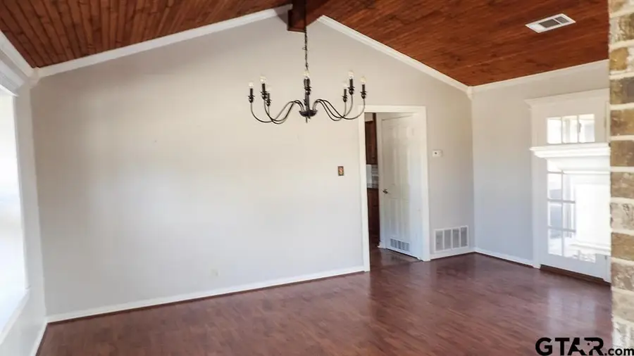 21781 CR 2160, Troup, TX 75789 - Image #2