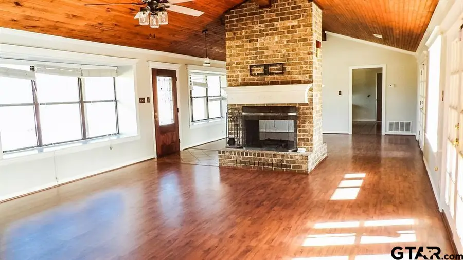 21781 CR 2160, Troup, TX 75789 - Image #3