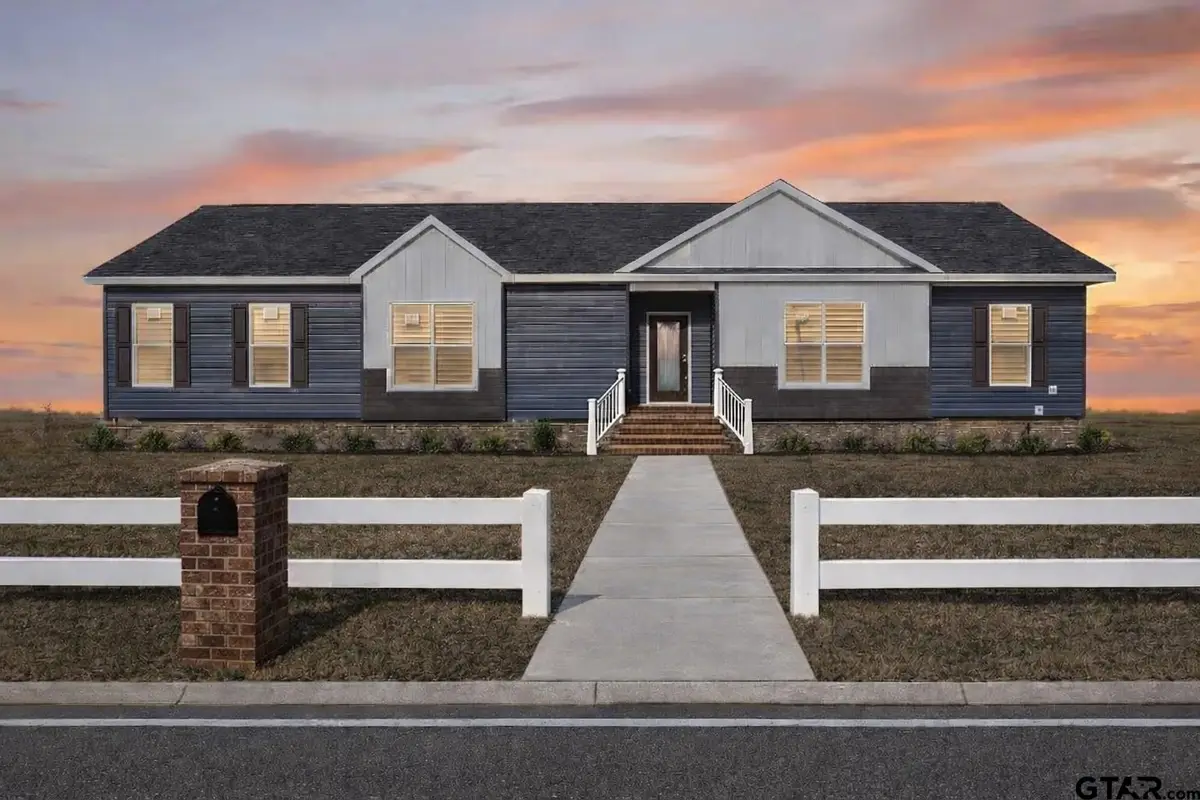 4033 Rolling Lane, Greenville, TX 75401 - Image #1