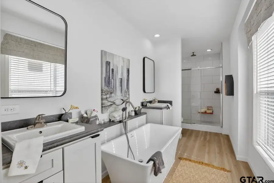 4033 Rolling Lane, Greenville, TX 75401 - Image #3