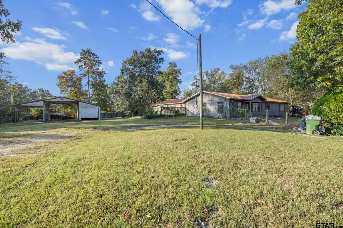 1767 Willow Oak Rd, Gladewater, TX 75647 - Image #1