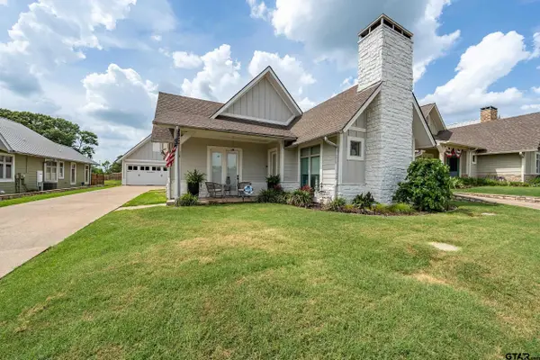 14611 Twin Pines Lane, Lindale, TX 75771