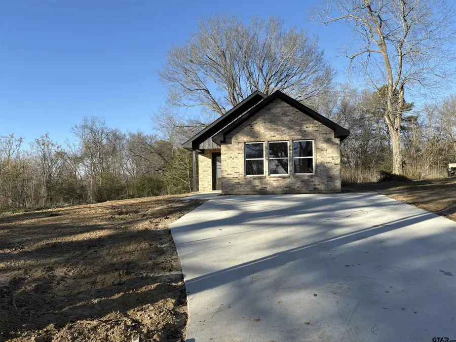 225 McWhorter, Mineola, TX 75773 - Image #2