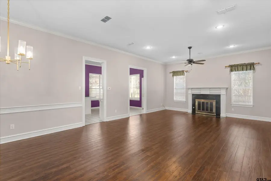 3305 Oak Village Dr., Tyler, TX 75707 - #2