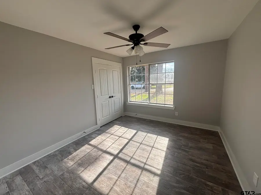 206 Park Lane, Pittsburg, TX 75686 - Image #2