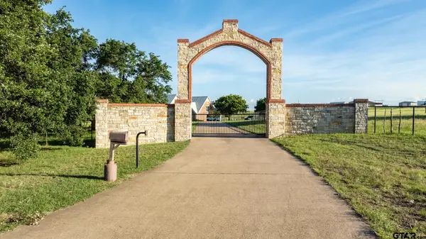 16355 N Hwy 6, Valley Mills, TX 76689