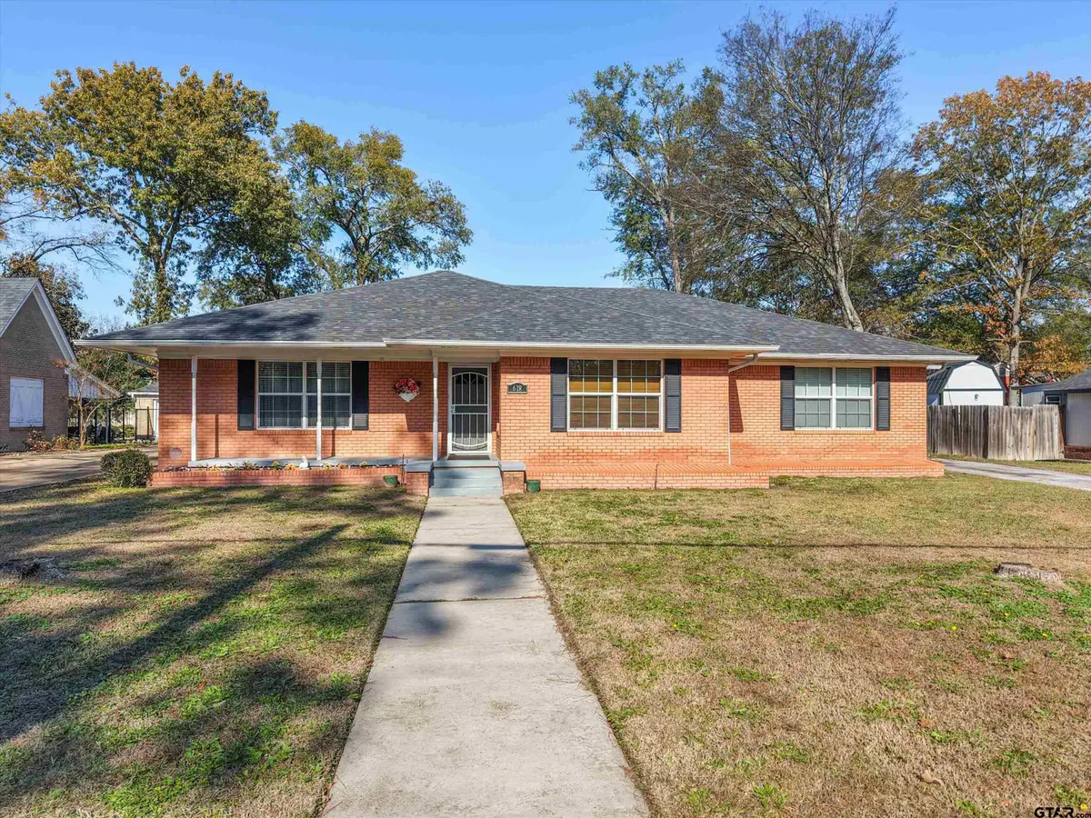 618 Walnut St., Gilmer, TX 75644 - Image #1