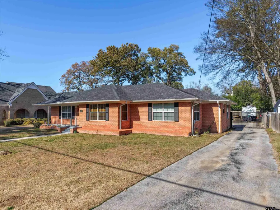 618 Walnut St., Gilmer, TX 75644 - Image #2