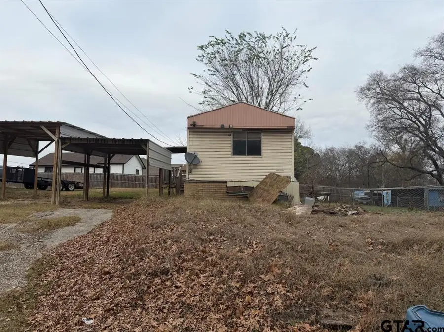 205 Barker, Athens, TX 75751 - #2