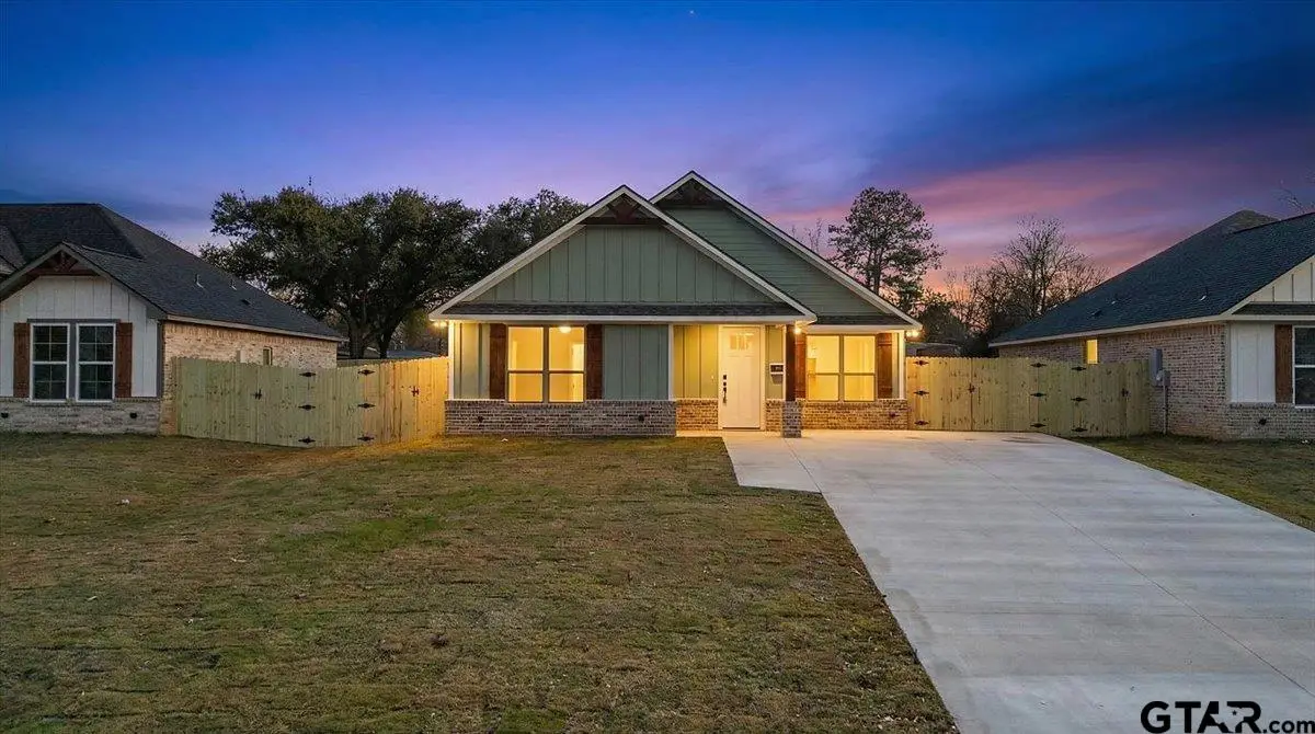 528 W 32nd St, Tyler, TX 75702 - Image #1