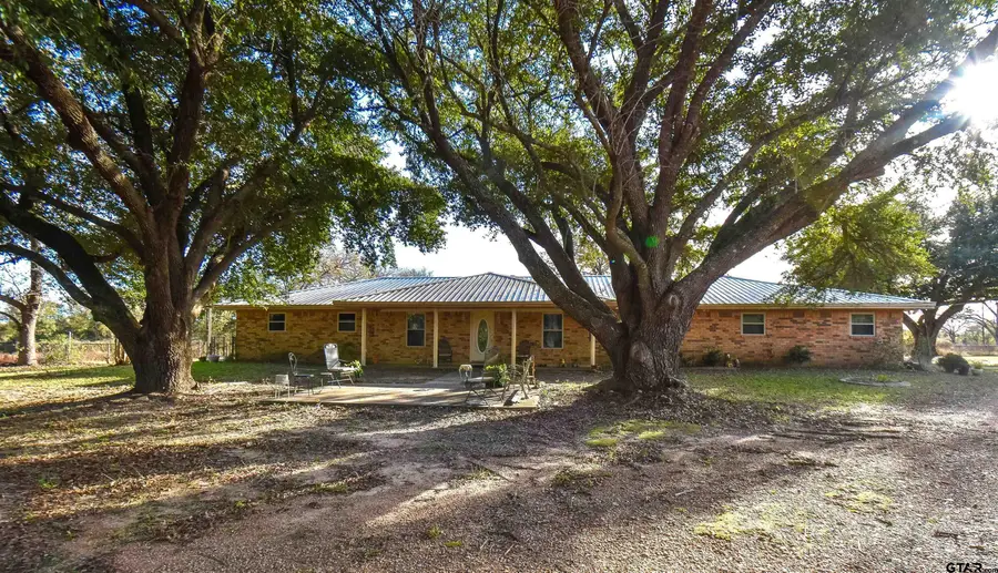 355 W Sugar Hill Rd, Reklaw, TX 75784 - #2