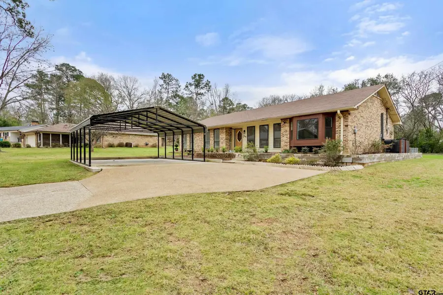 208 Treetop Lane, Hideaway, TX 75771 - Image #2
