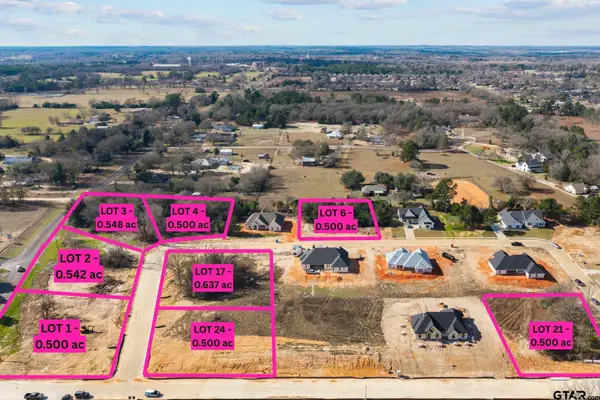 17319 Woodcrest Circle, Lindale, TX 75771