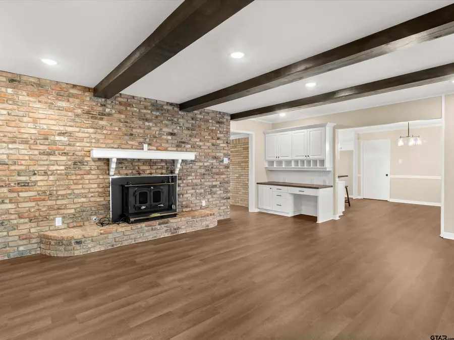 1805 Buckner, Longview, TX 75604 - #3