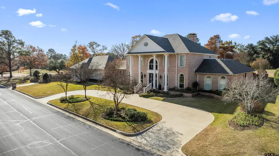 7005 GLENEAGLES DR., Tyler, TX 75703 - #3