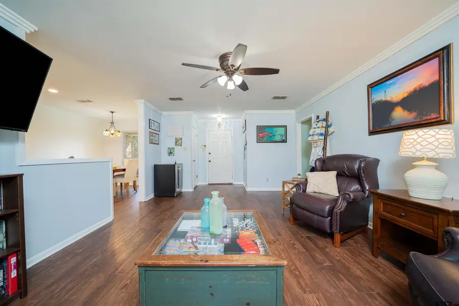 1317 Creekbend Street, White Oak, TX 75693 - Image #3